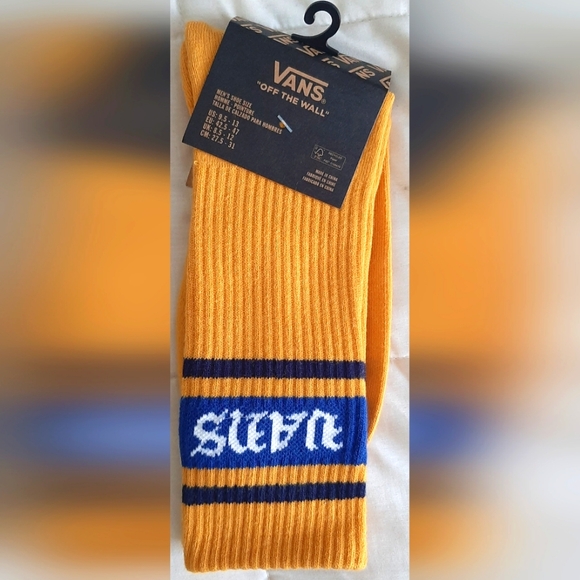 Vans Logo Socks *NWT* - Picture 2 of 3
